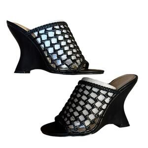 Shoe Dazzle Nancee Black Woven Lattice Wedges Heels New with Imperfections Sz 7